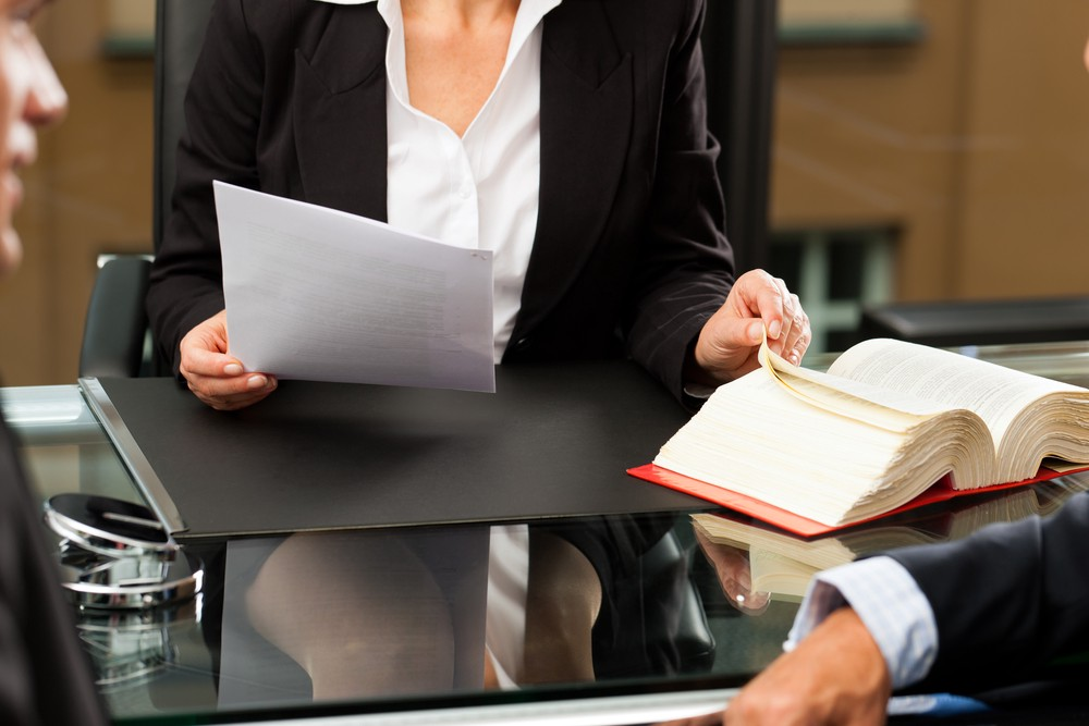 Benefits of Consulting a Lawyer for Your Small Business 