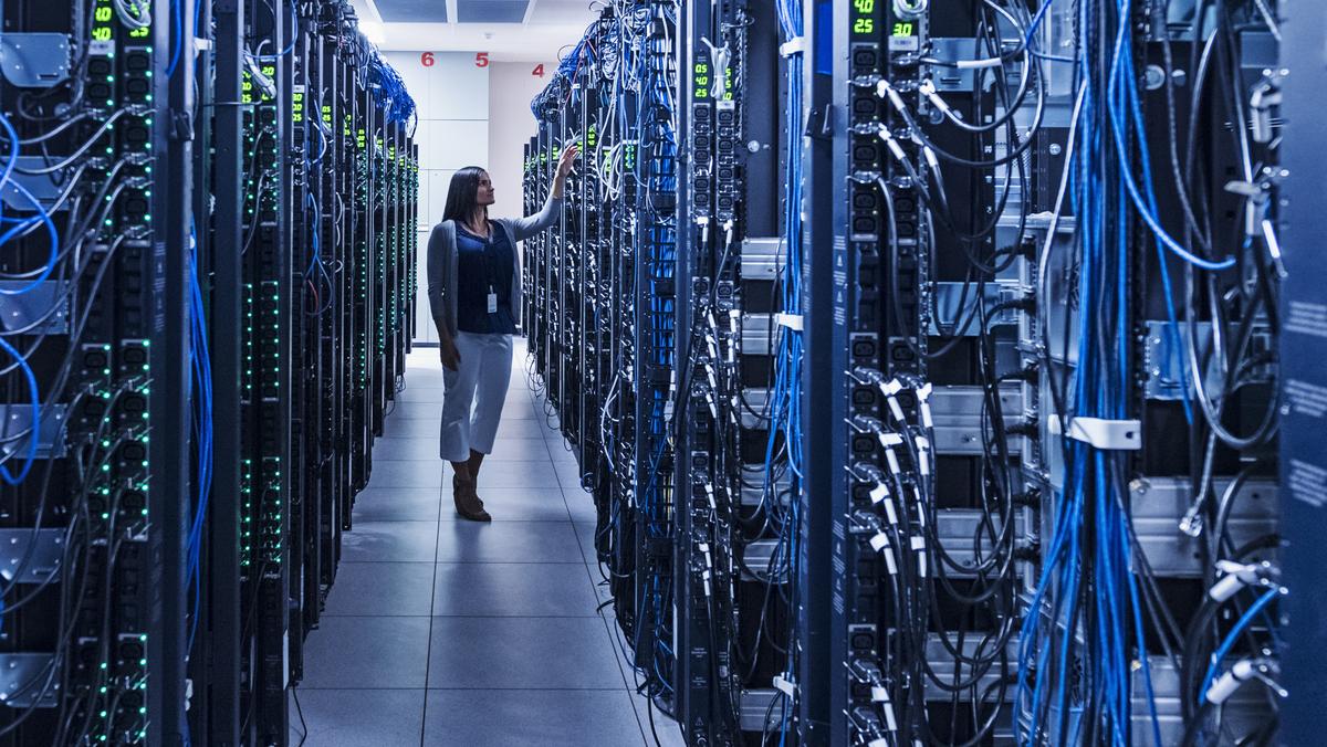 Buying Guide for Business Servers: Which is Best for Your Business?